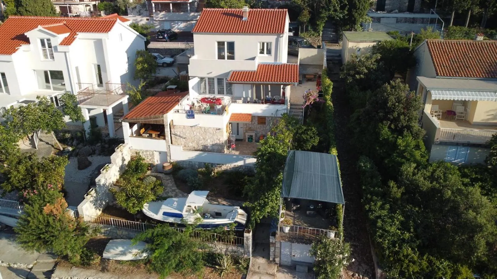 Apartment On The Beach, Zoranka Seget Vranjica